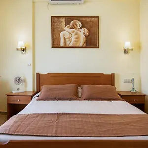 Daisy Apartmanhotel